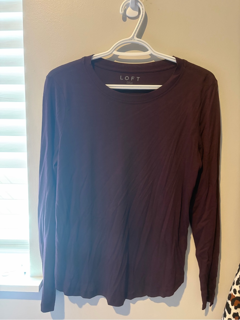 LOFT Men’s Long Sleeve Crewneck Shirt - Plum